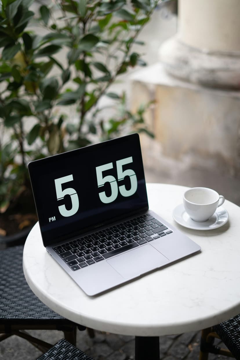 The 9-5 vs. Freelancing Lie: Why "Being Your Own Boss" might be a Scam